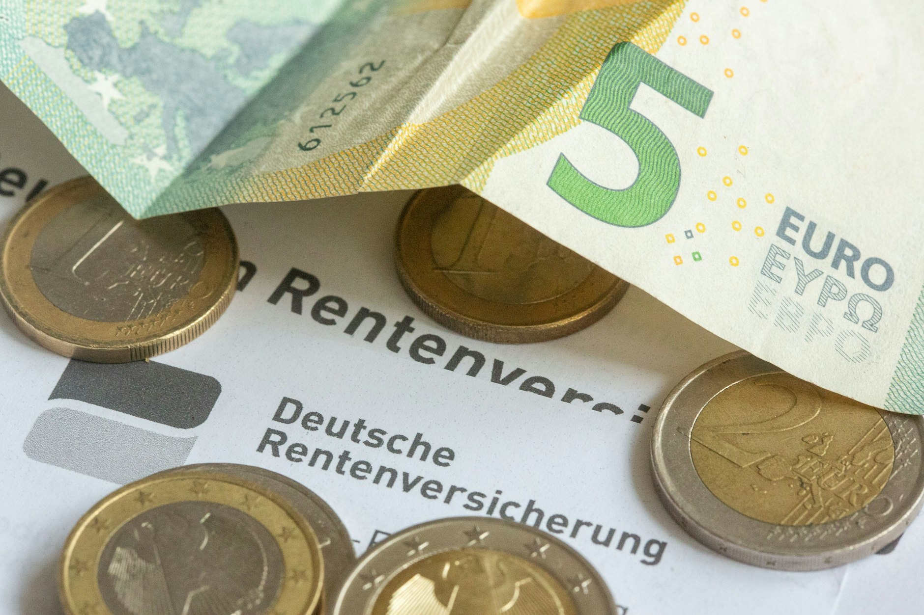Wichtige Post von der Rentenversicherung. 