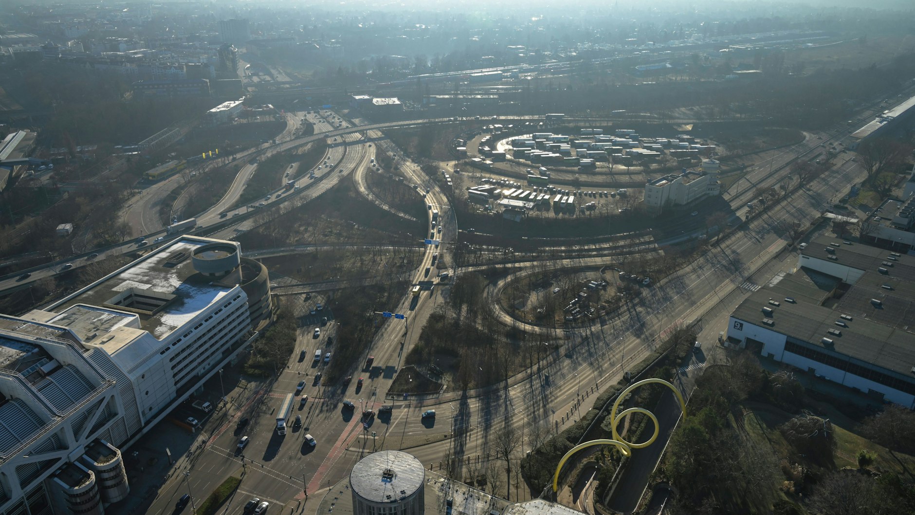 Dreieck Funkturm in Berlin. Hier wird jahrelang modernisiert. Das Artemis liegt ebenfalls dort.