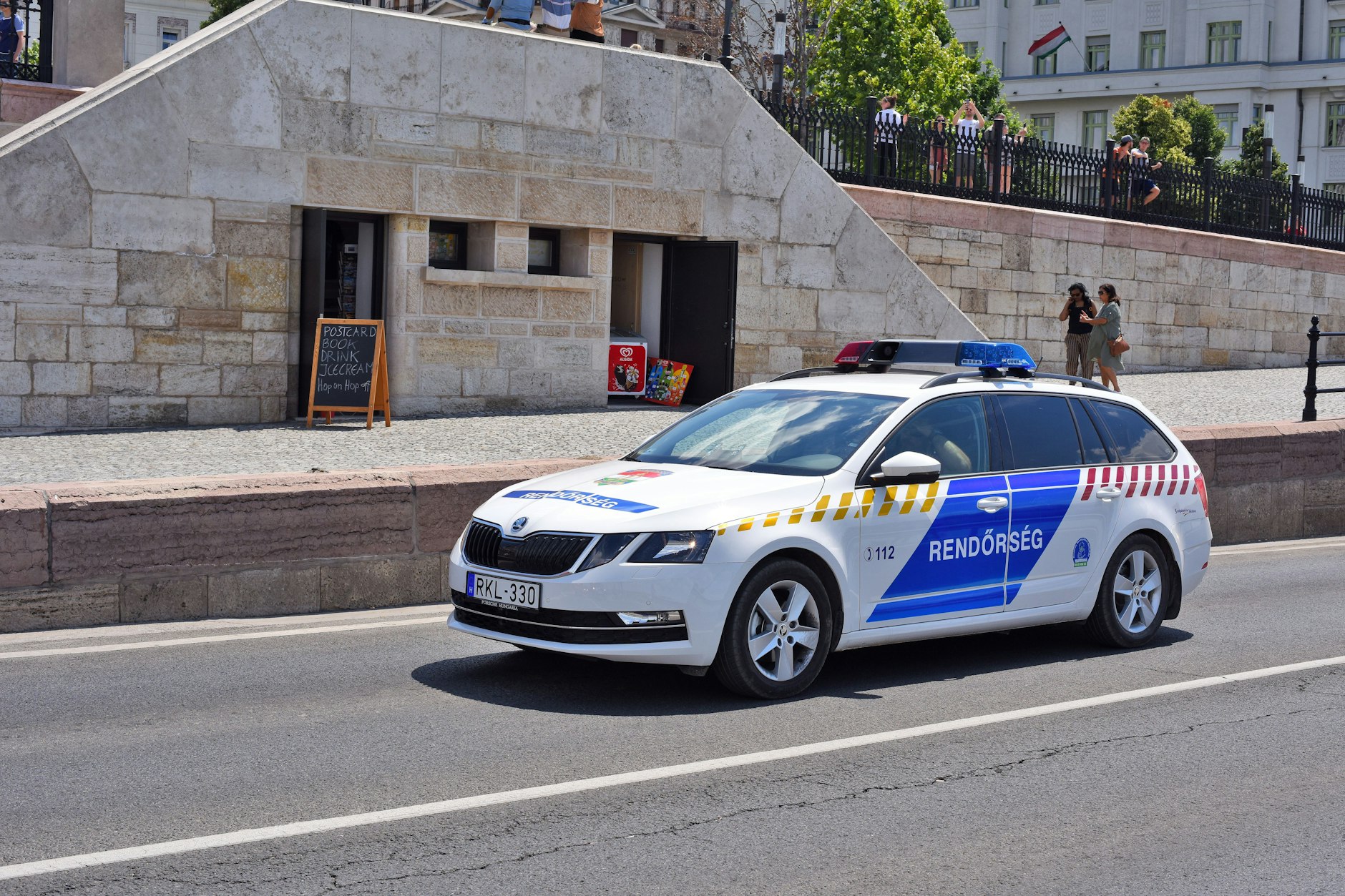 Die Linksextremisten sollen Rechte in Ungarn angegriffen haben.