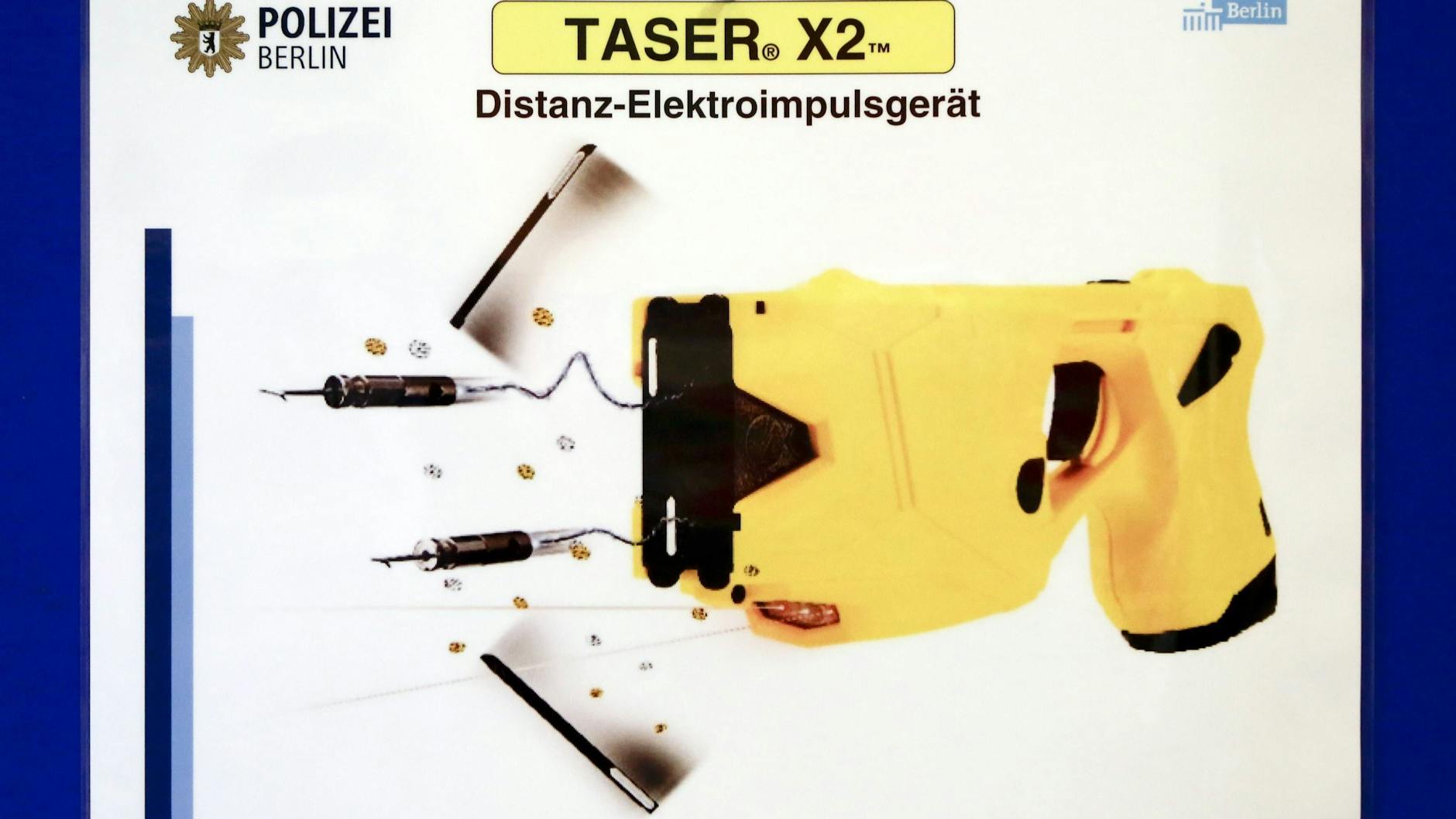 So sieht ein Taser der Polizei Berlin im Detail aus.
