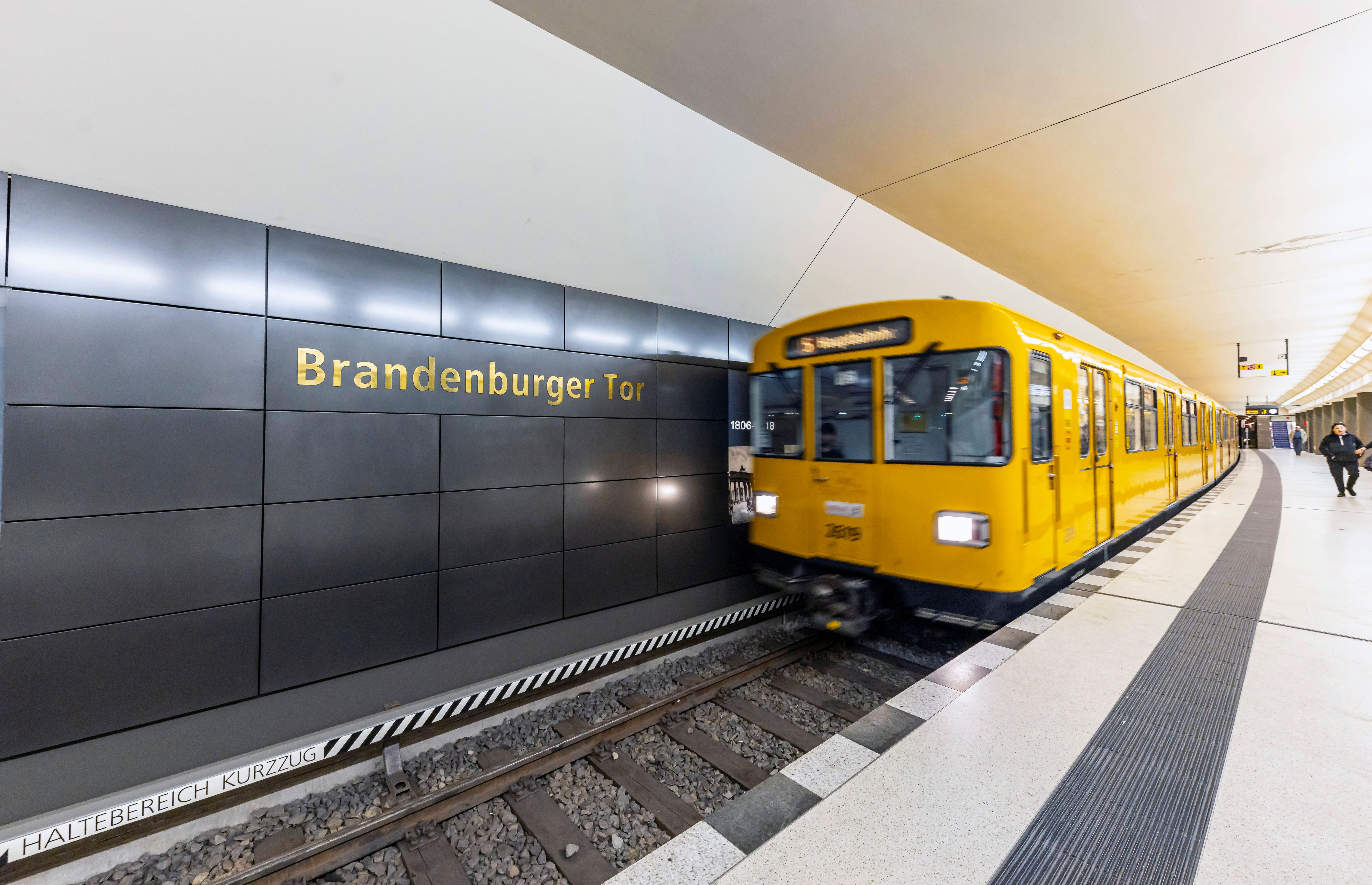 Nach tödlichem Rollstuhl-Unfall: Wie barrierefrei ist Berlin wirklich?