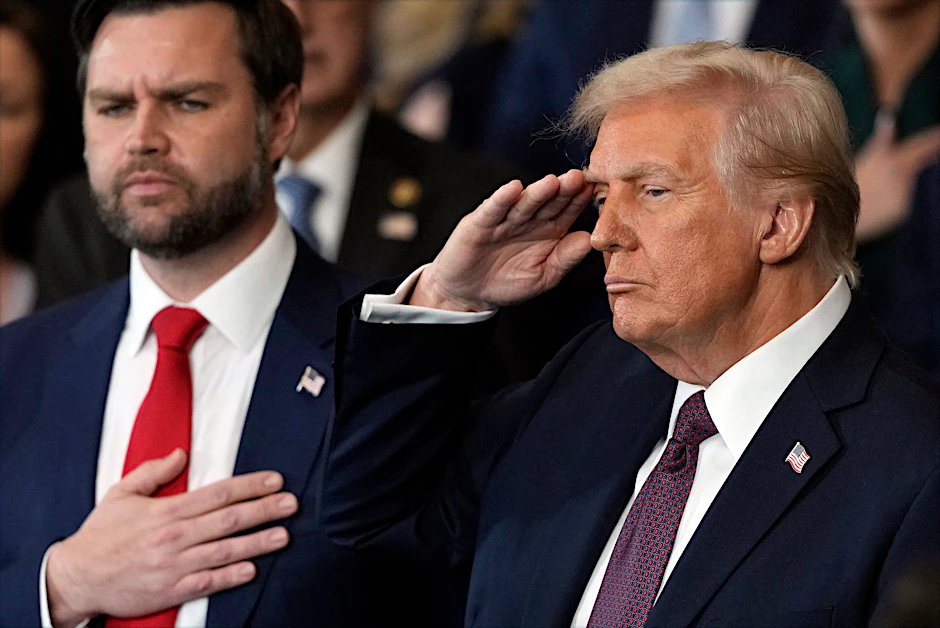 Eingeschworen: Vizepräsident J. D. Vance und Präsident Donald Trump am Montagmittag in Washington.