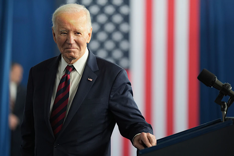 Joe Biden begnadigte nur Stunden vor der Amtseinführung seines Nachfolgers vorsorglich mehrere Menschen, die andernfalls womöglich Strafverfolgung befürchten müssten.