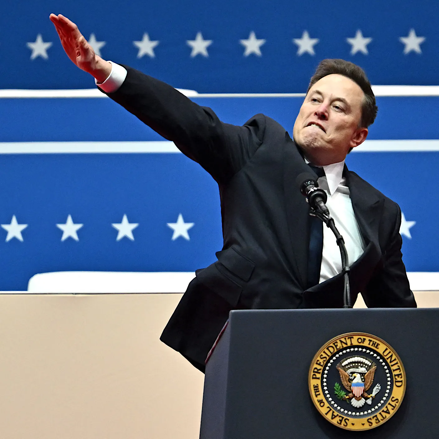 Der Hitlergruß von Elon Musk: Nicht von der Kunstfreiheit gedeckt