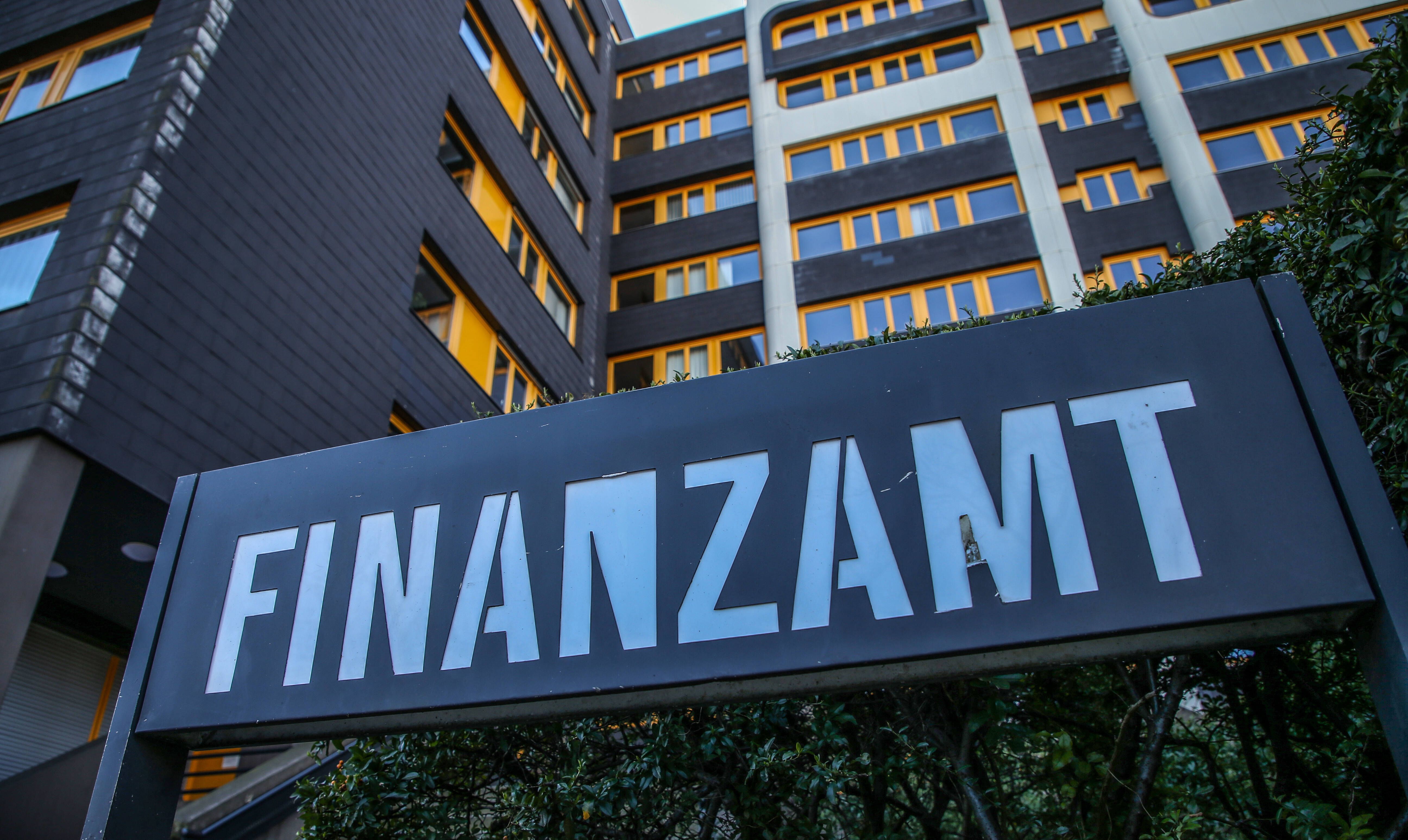 Die große Grundsteuerwut: Hilfe, das Finanzamt lässt uns im Stich!