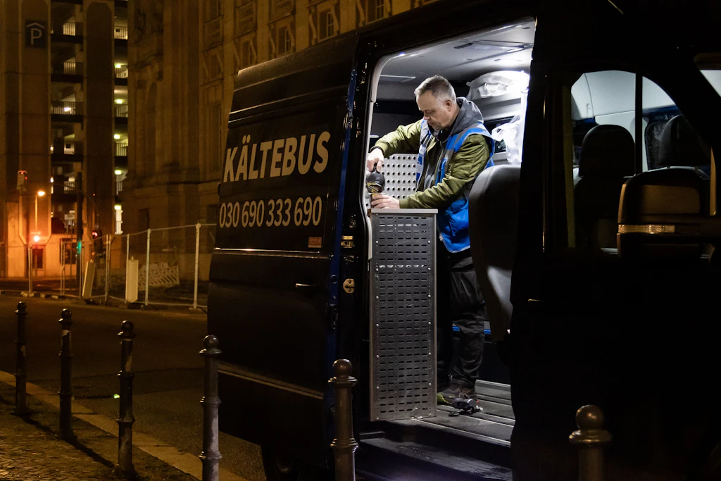 Nachts unterwegs im Kältebus: Einfach mal die Welt retten