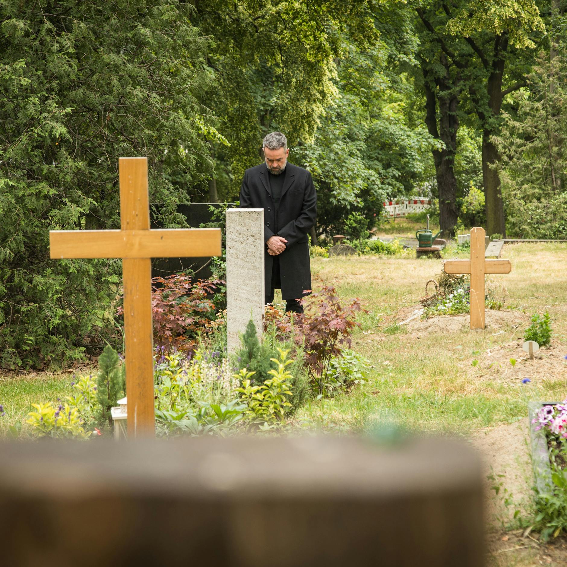 Image - Sterbeurkunde: Der Mensch ist erst tot, wenn das Amt es sagt