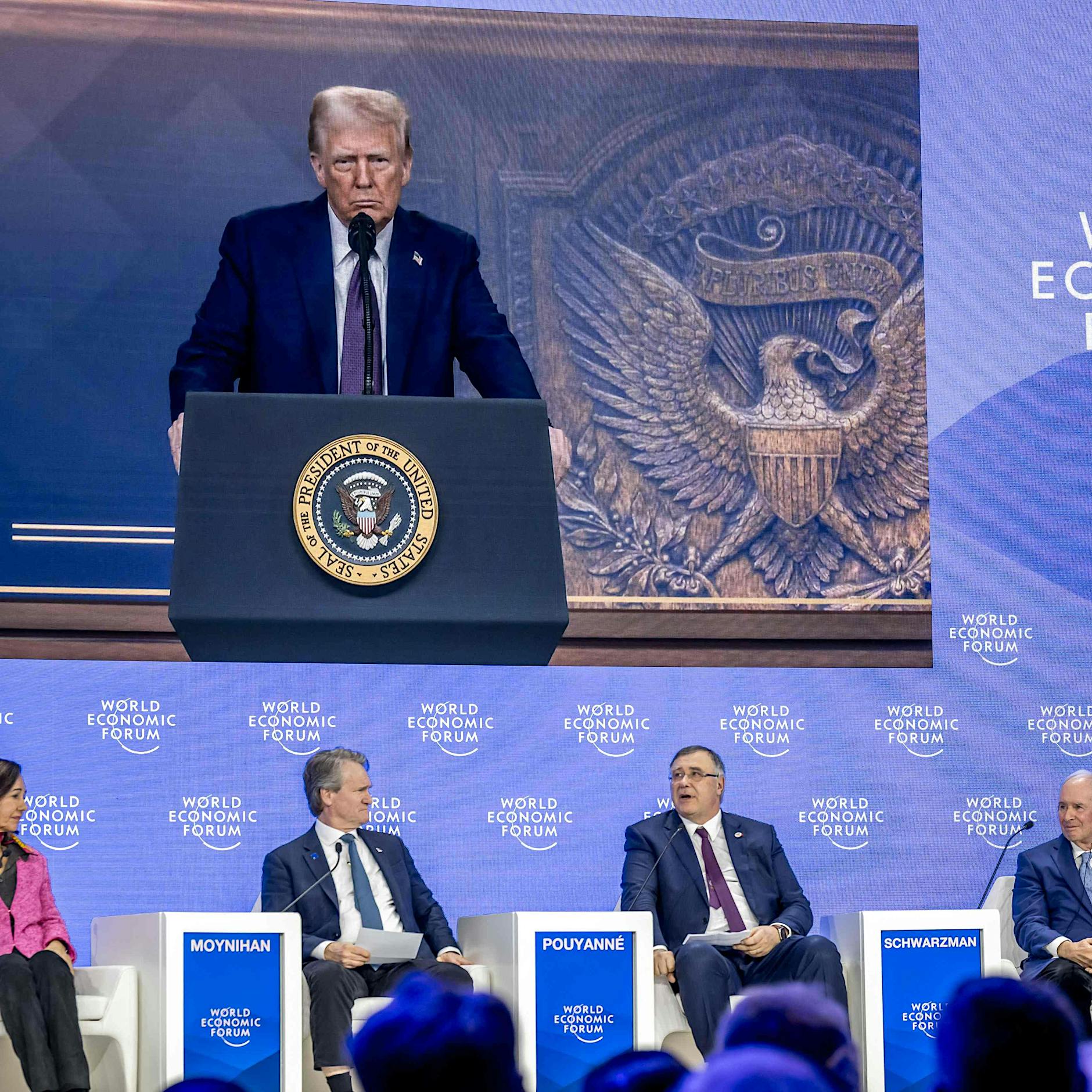 Trump in Davos: Der mächtigste Mann der westlichen Welt will die ersten internationalen Deals