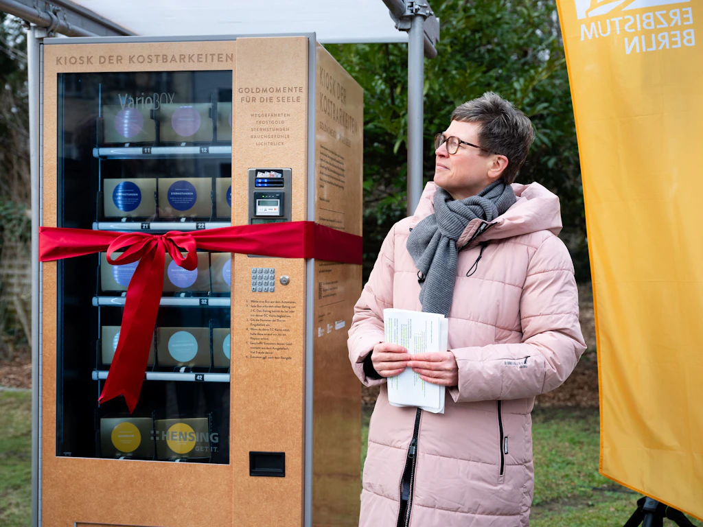 Trost aus dem Automaten – neu auf dem Friedhof Hohenschönhausen