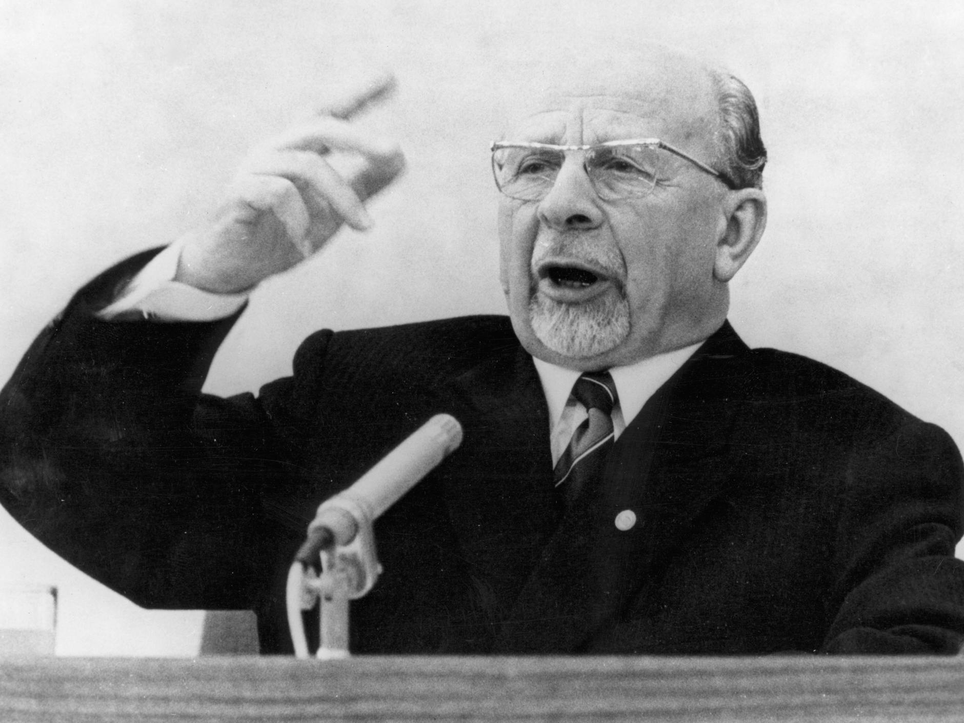 Auch Walter Ulbricht wird in zahlreichen Witzen aus der DDR ordentlich veräppelt.