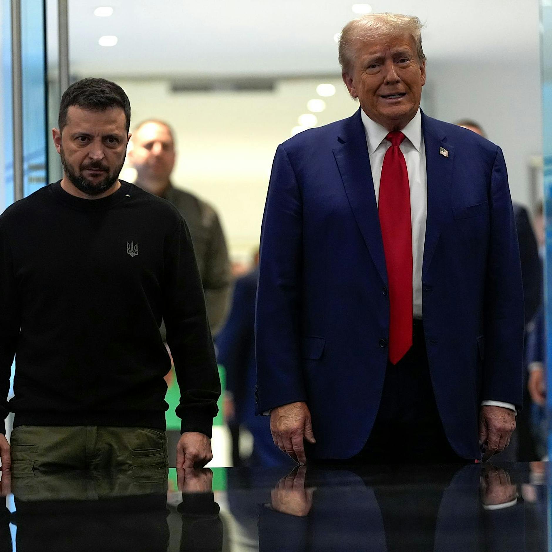 Trump gibt Selenskyj Teilschuld an Kriegsausbruch: „Er ist kein Engel“