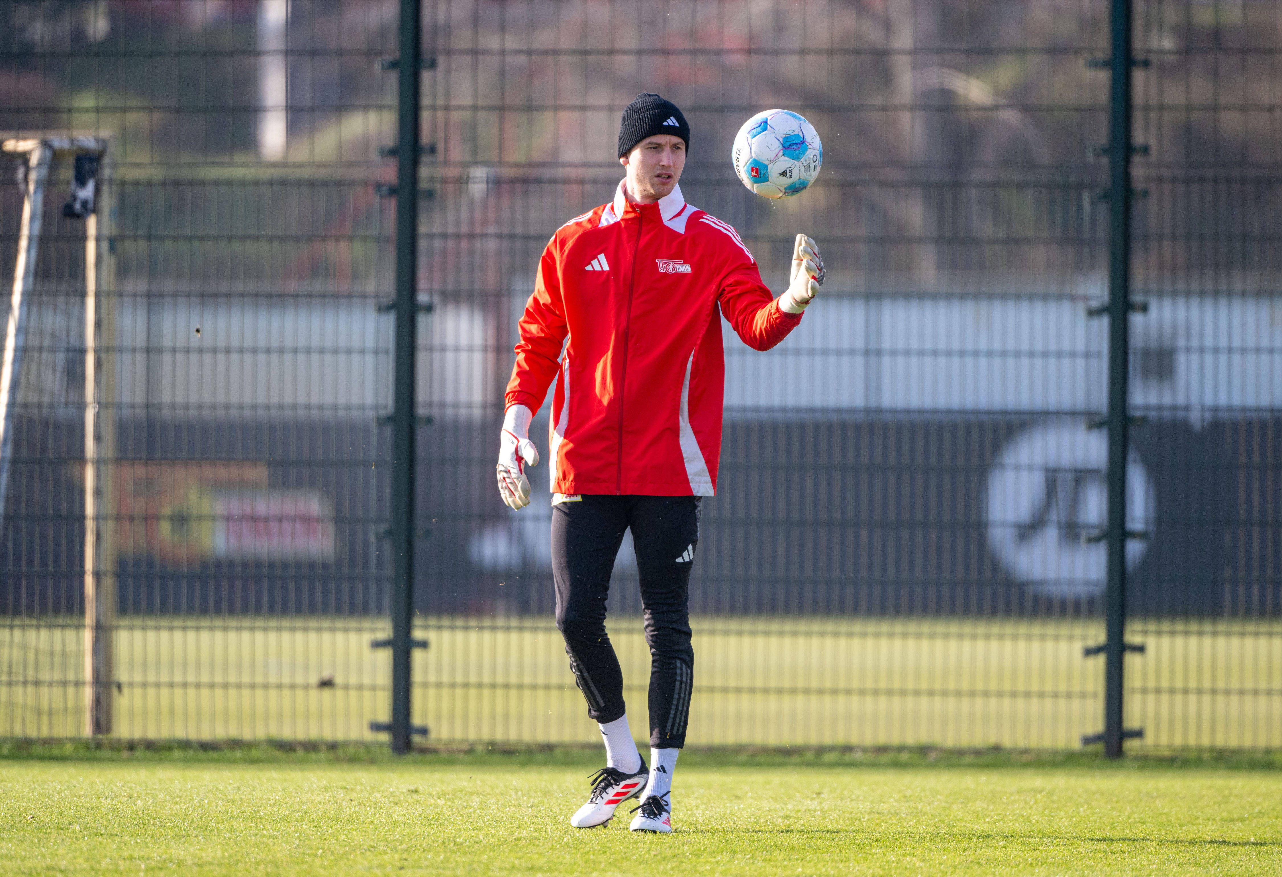 1. FC Union: Das Rönnow-Rätsel! Comeback mit Schmerzen oder Bank?