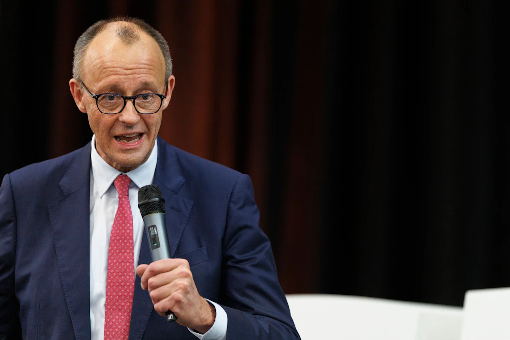 Friedrich Merz, SPD ve Yeşilleri başarıyla geride bıraktı mı?