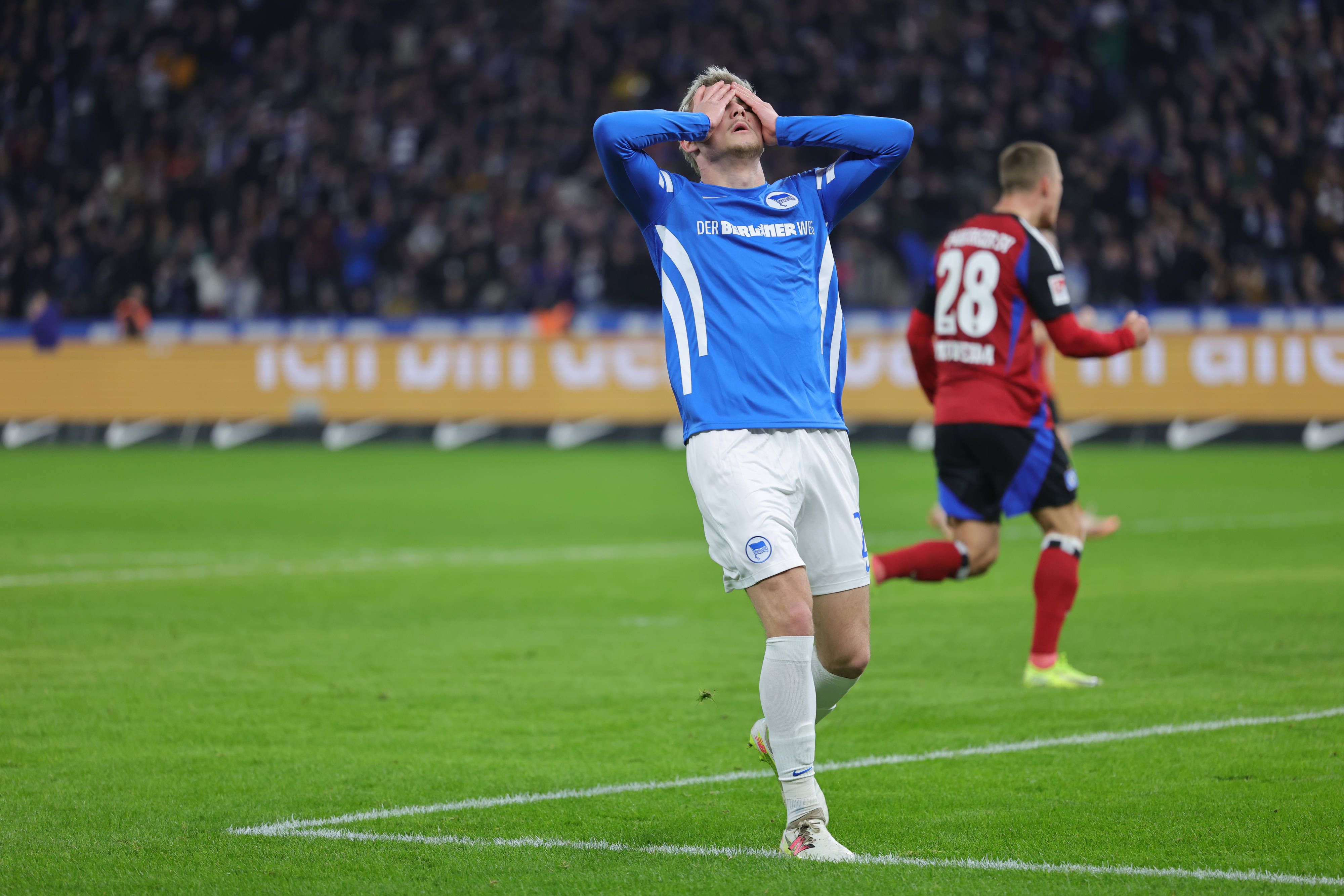 Hertha BSC: Winkler-Wahnsinn! Vier Minuten zwischen Freude und Fehler