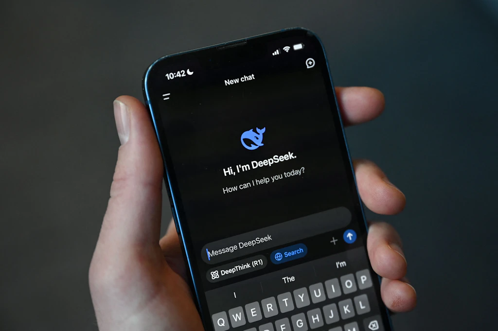 Wirbel in den USA: Chinas neuer KI-Assistent DeepSeek überholt ChatGPT