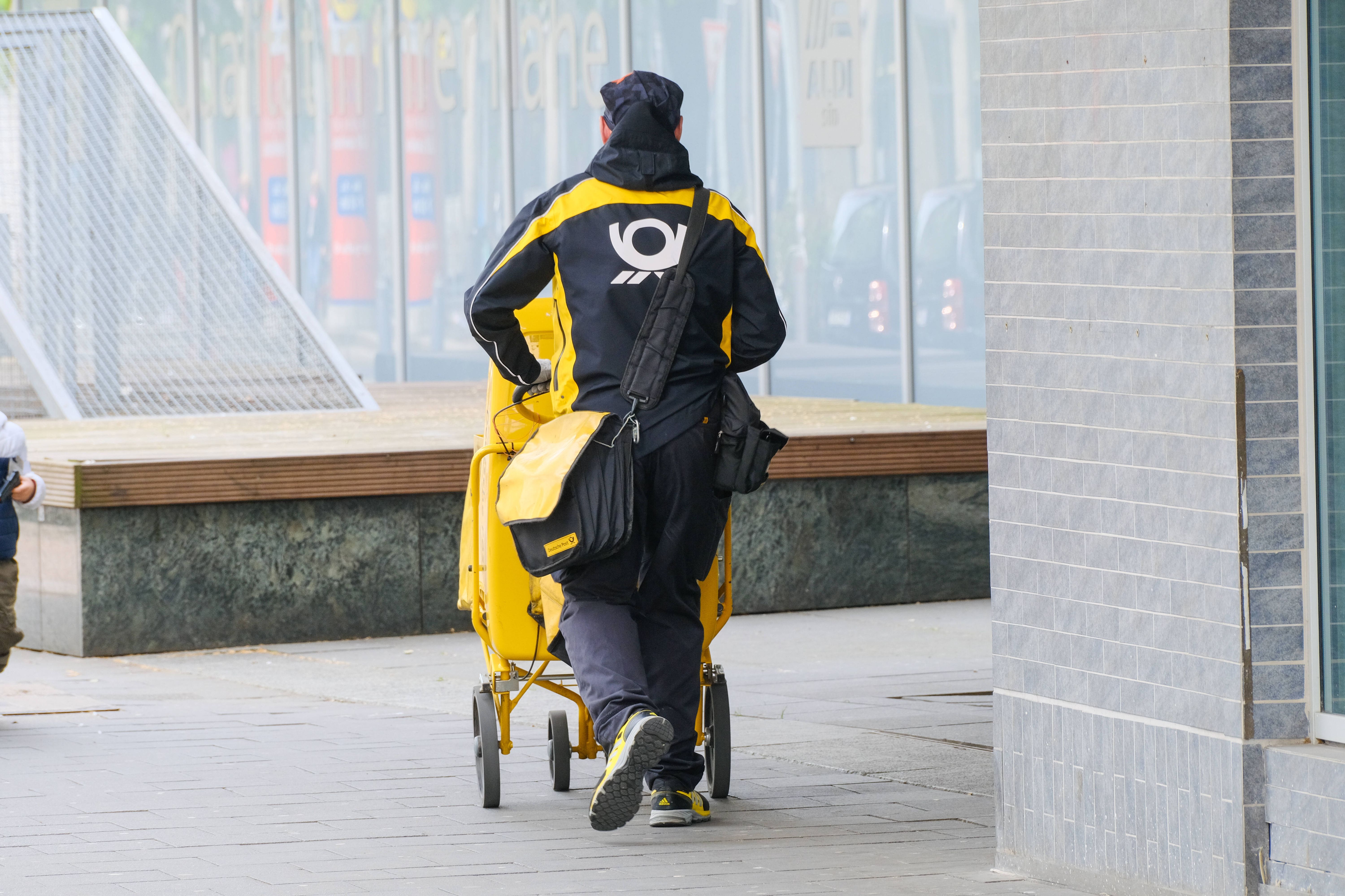 Nach BVG-Streik keine Pakete – heute kommt in Berlin die Post nicht!