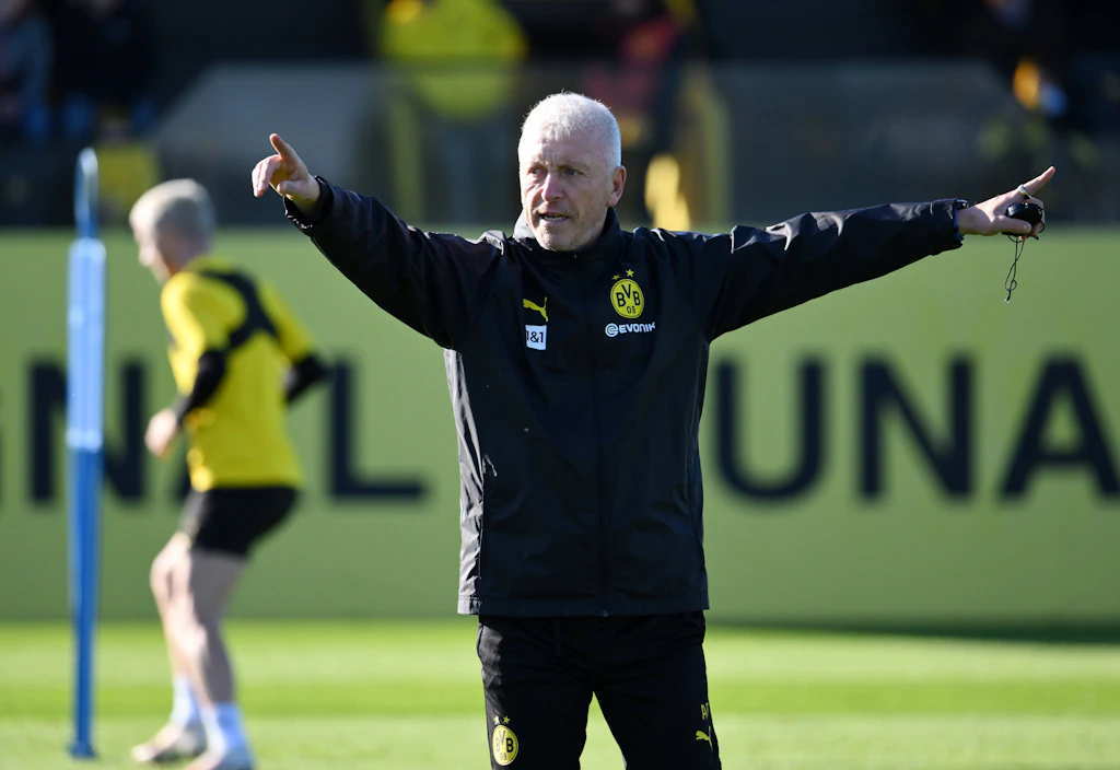 Fans skeptisch: Hertha BSC holt Armin Reutershahn als neuen Trainer!