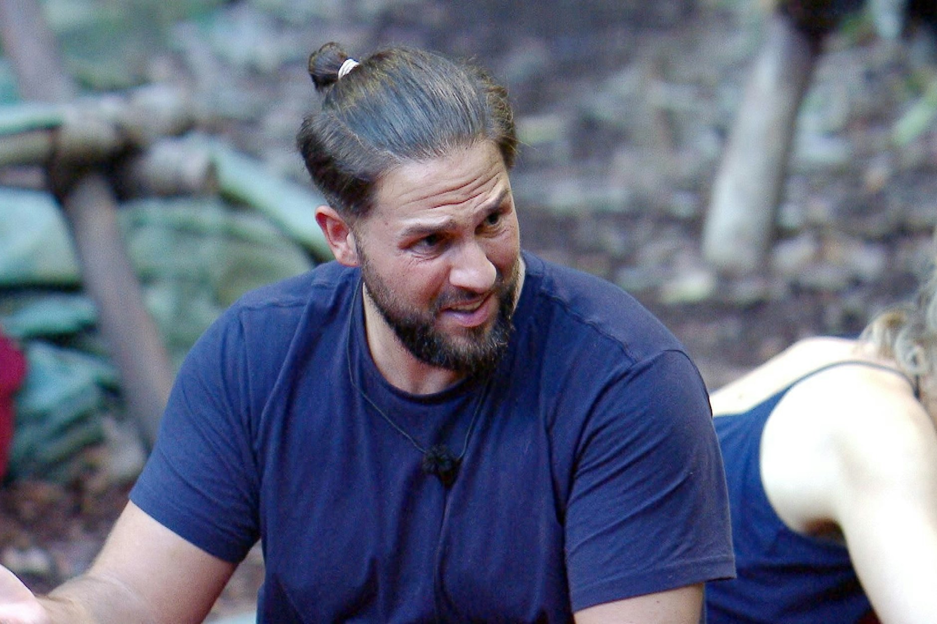 Maurice Dziwak sieht die Regelbrüche im Dschungelcamp alles andere als entspannt.