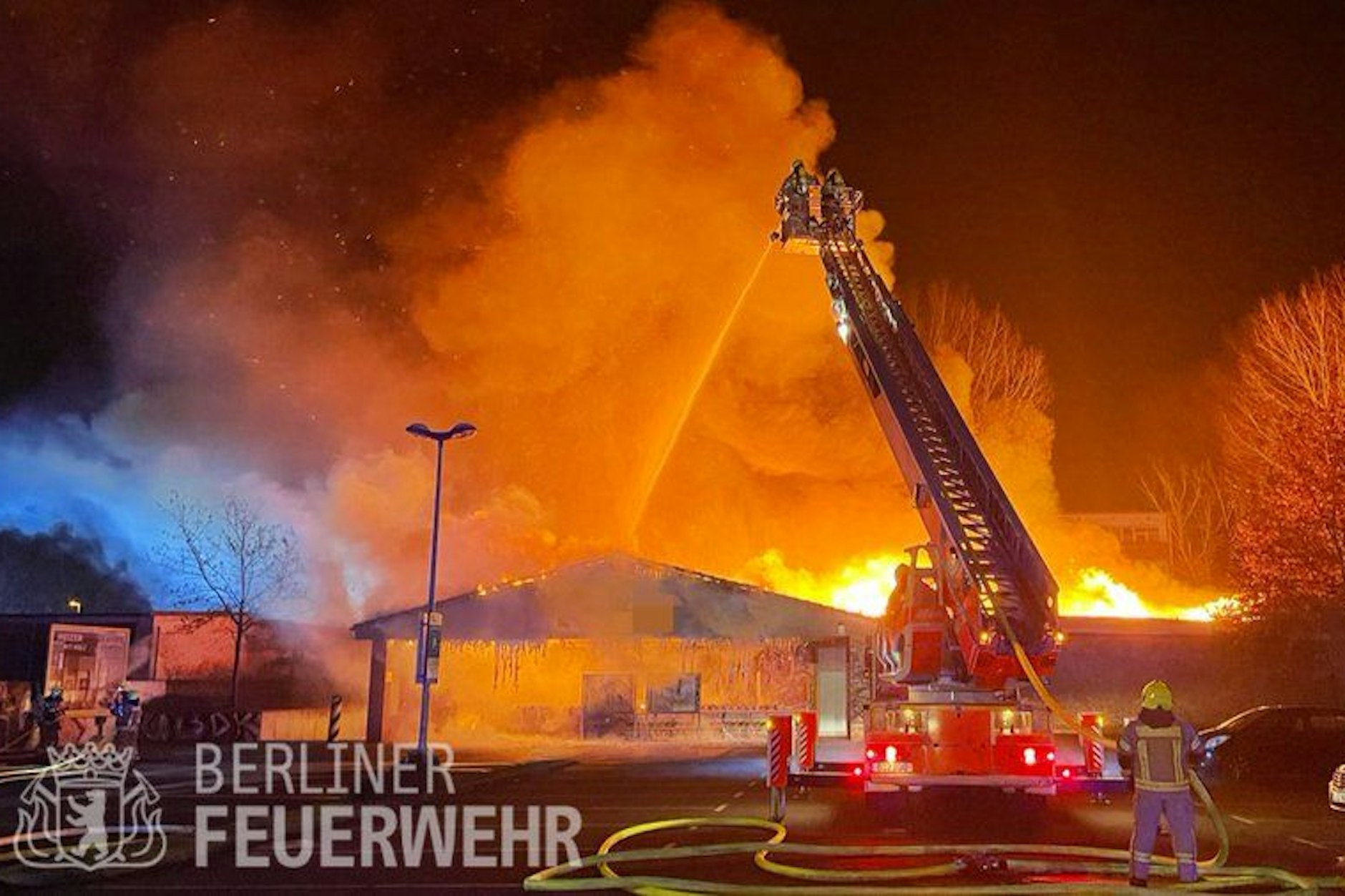 Im November 2022 ist in Friedrichshagen die Netto-Filiale komplett ausgebrannt.