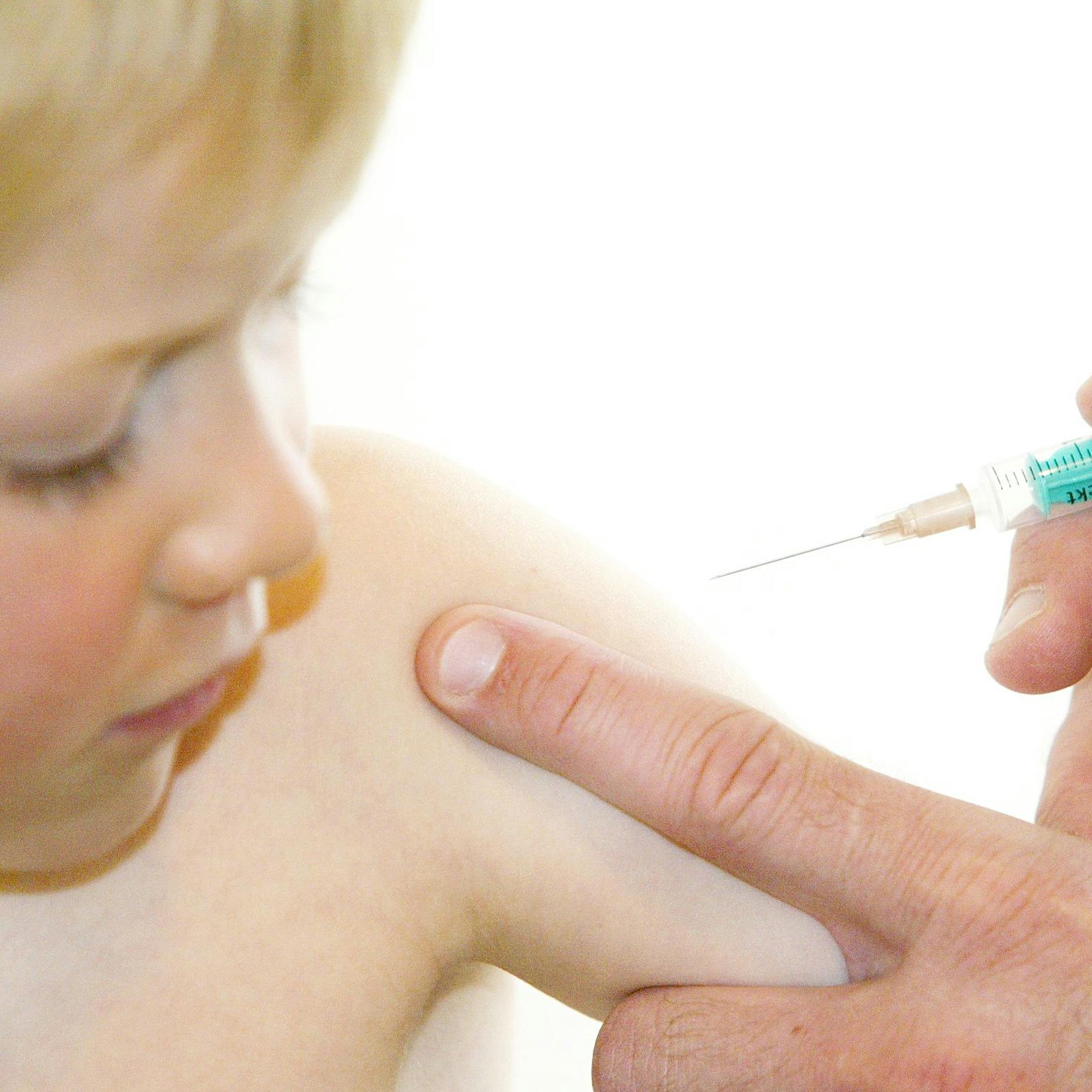 Nach Diphtherie-Tod eines Berliner Schülers: Antworten auf die wichtigsten Fragen zu Diphtherie