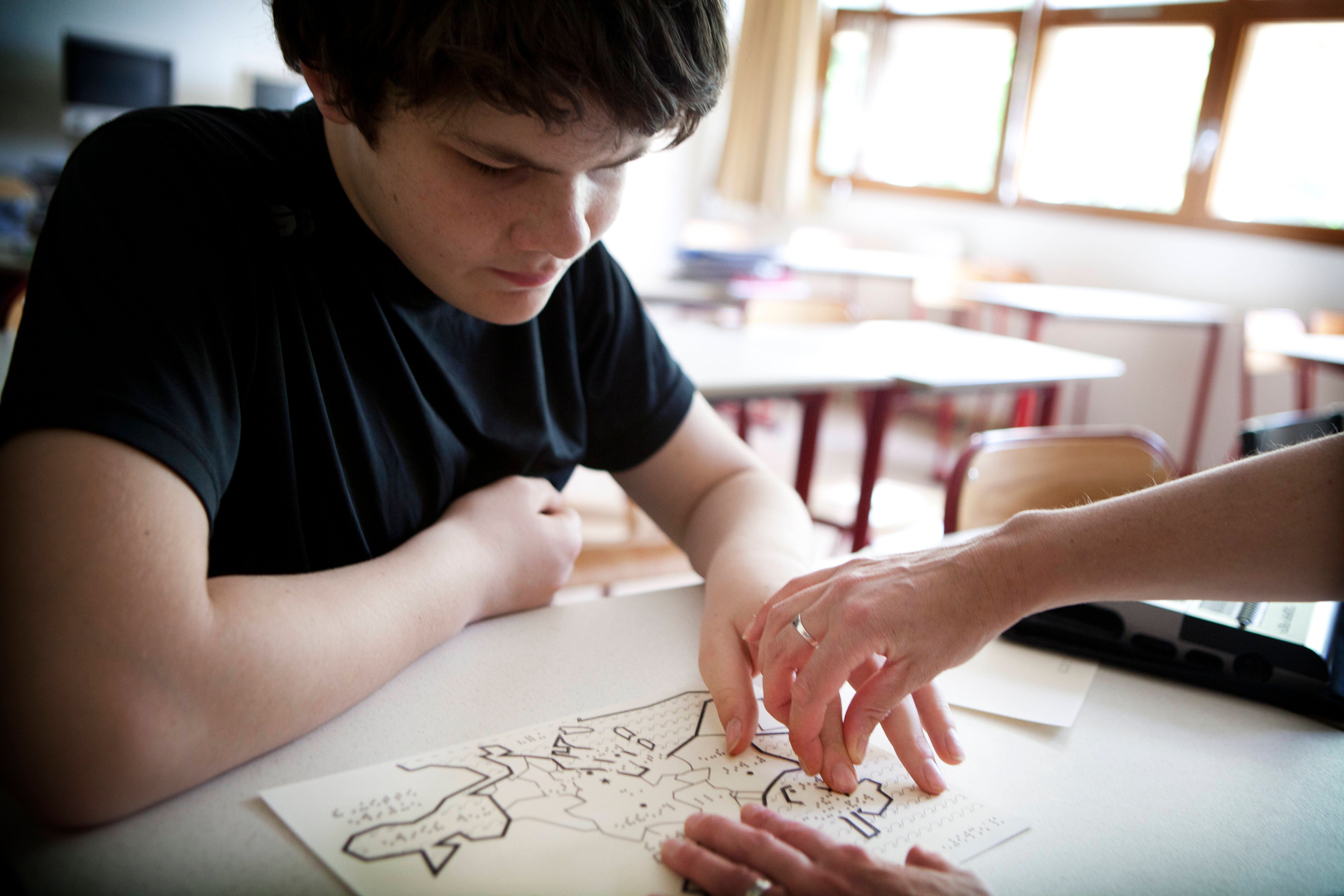 Image - Junge (8) erblindet, nachdem er zu viele Chicken Nuggets gegessen hatte