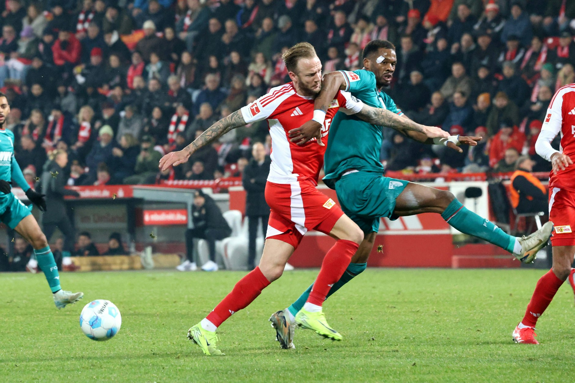 Kevin Vogt (33) erwischte gegen den FC Augsburg&nbsp; –&nbsp;wie viele andere Unioner&nbsp;– keinen gute Tag. Gegen RB Leipzig soll er wieder in seiner Rolle als Abwehrchef glänzen.