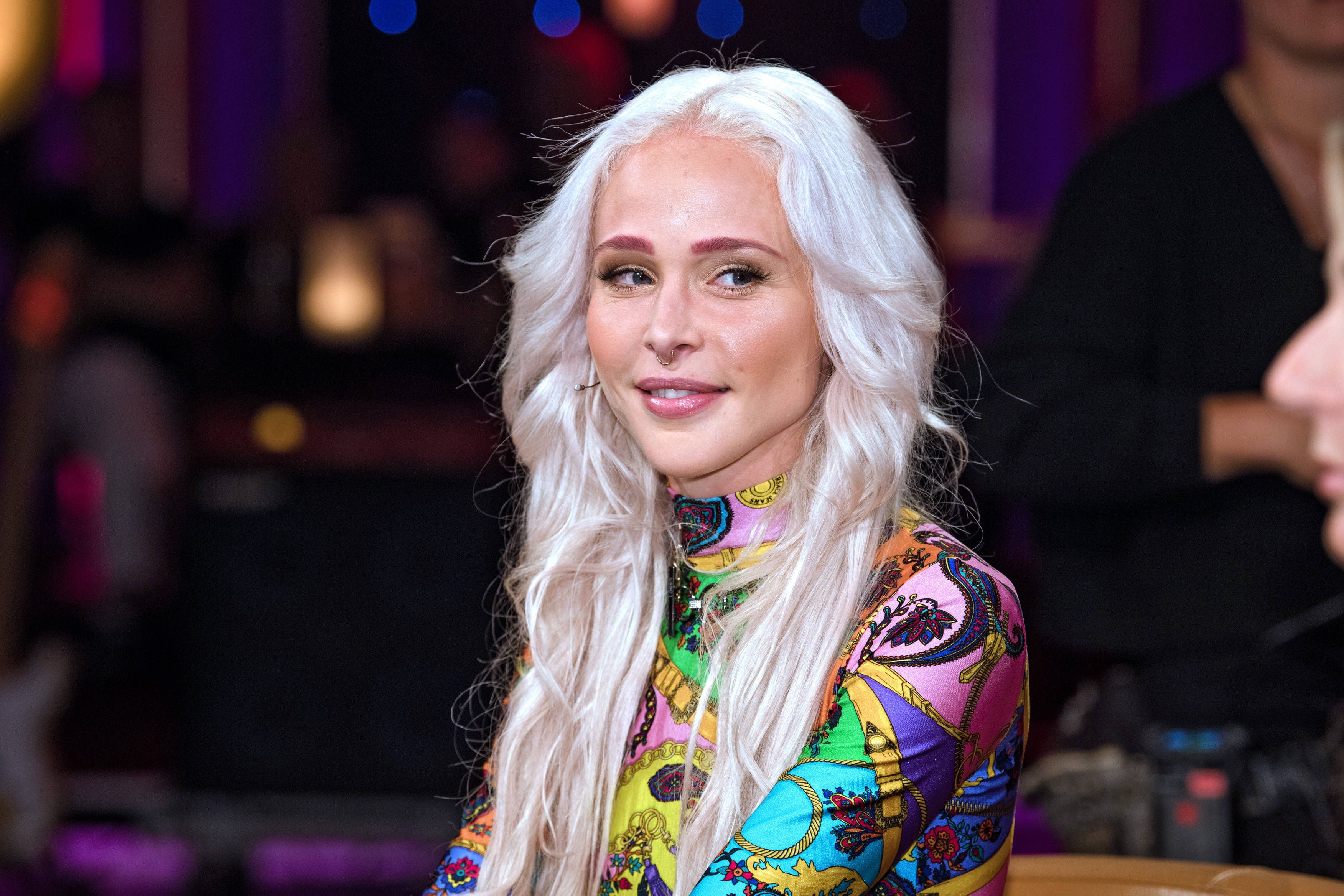 Theresia Fischer rechnet ab: „Sam Dylans Maske ist längst gefallen!“