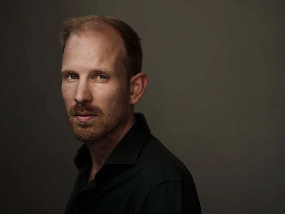 Die Tabakindustrie abschaffen und die Lebensmittelindustrie revolutionieren – Rutger Bregman hat sich hohe Ziele gesteckt.