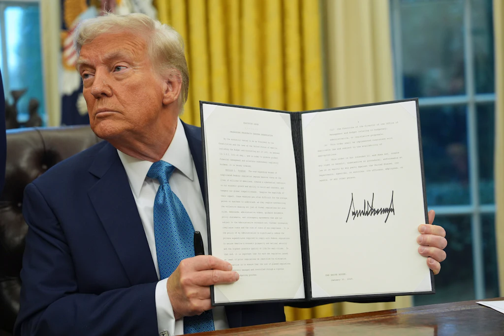 Trump hükümet çalışanları zamirleri e -posta imzasından silmeli