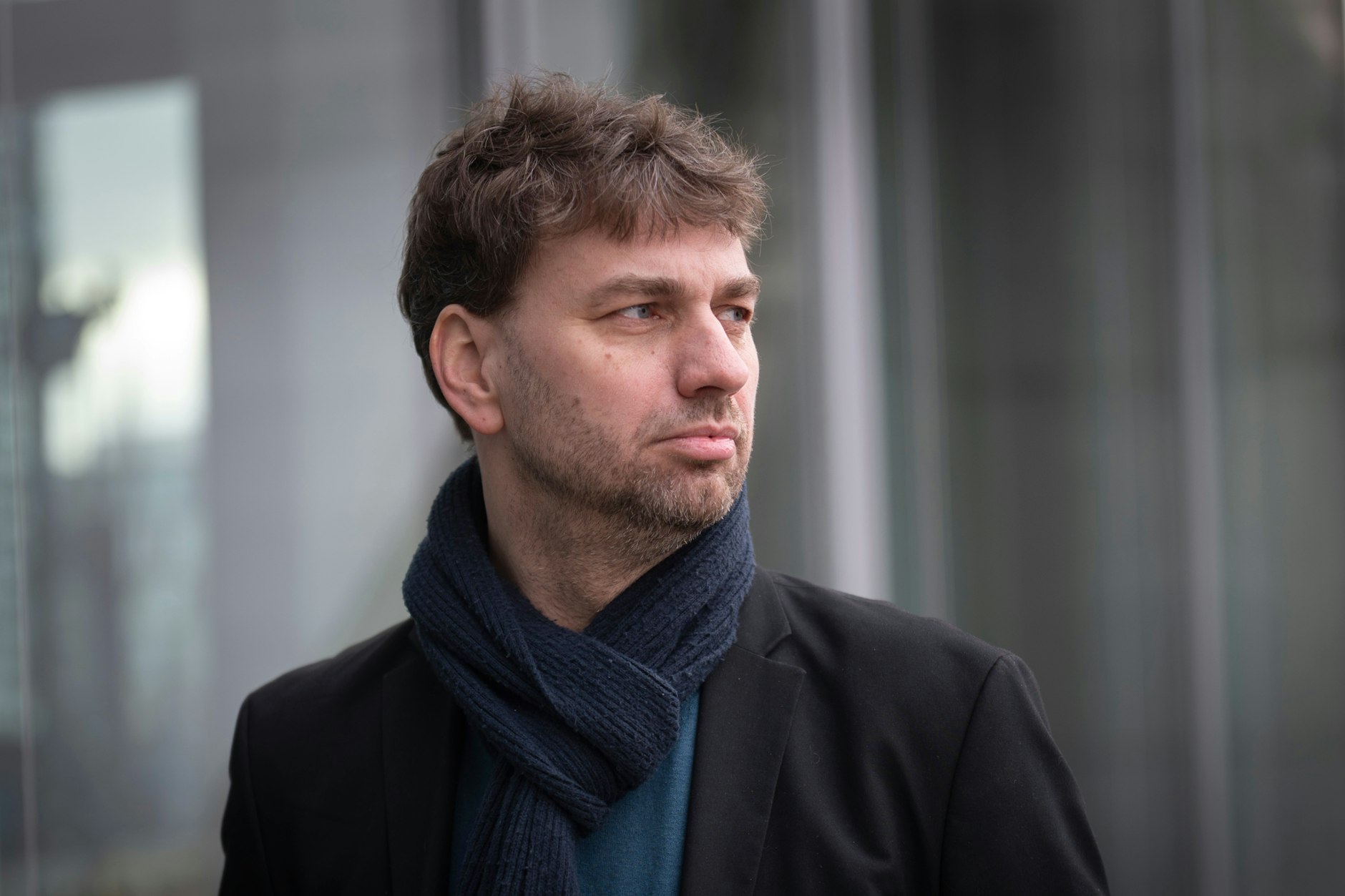 Stefan Gelbhaar spricht im Interview über die grüne Intrige und die Rolle des RBB.