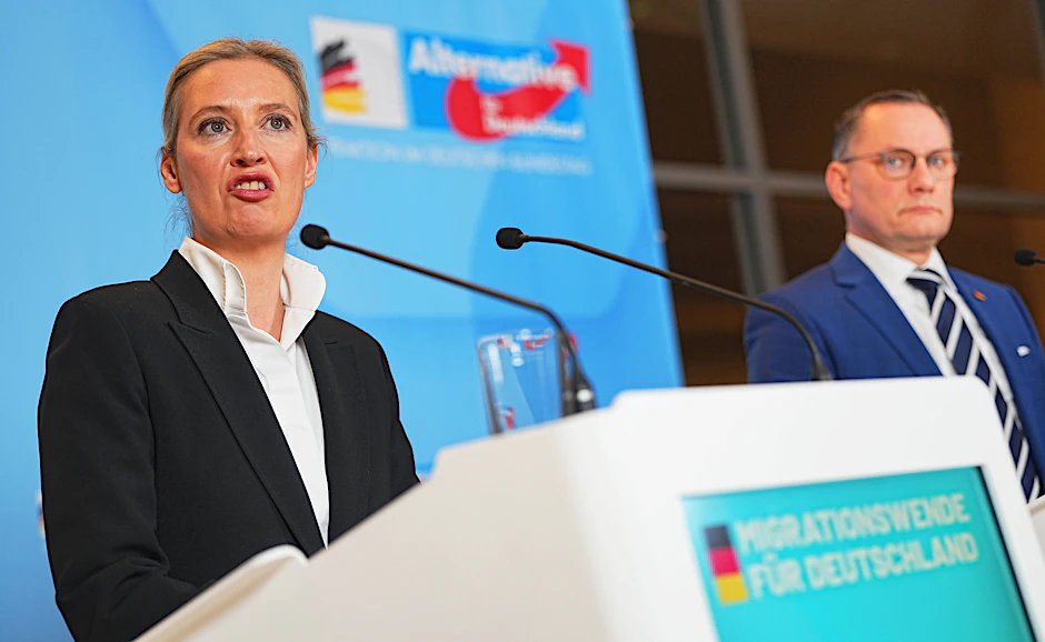 Die AfD-Co-Vorsitzenden der AfD-Bundestagsfraktion Alice Weidel (l.) und Tino Chrupalla