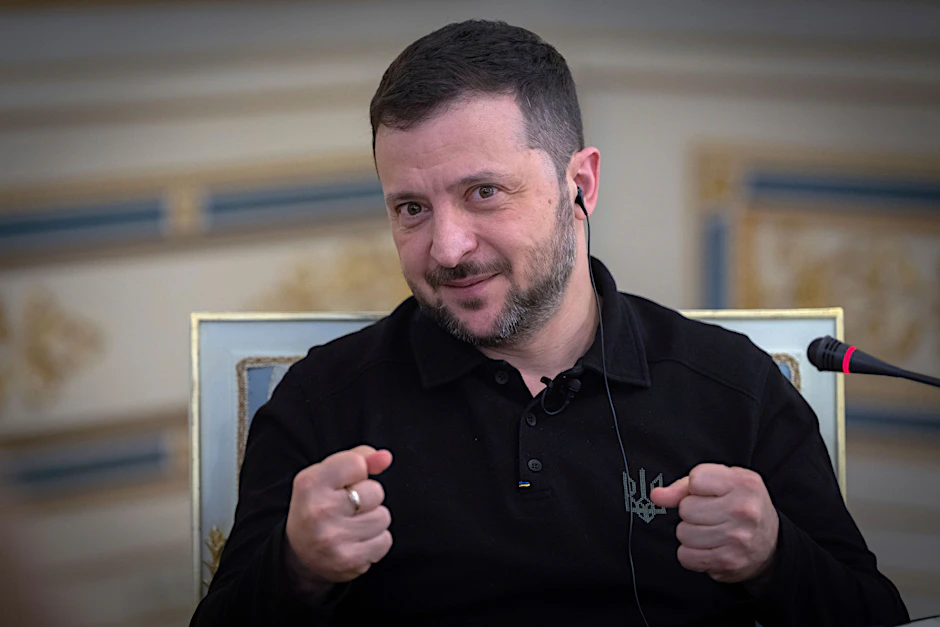 Wolodymyr Selenskyj, der Präsident der Ukraine, während eines Interviews mit der Nachrichtenagentur The Associated Press