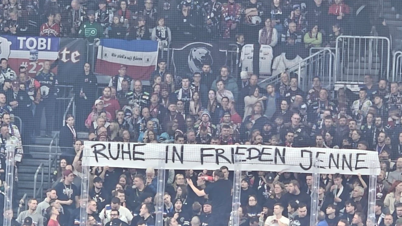 Ex-Fanbeirat Jenne Satzer wird im Powerbreak des letzten Drittels gedacht.