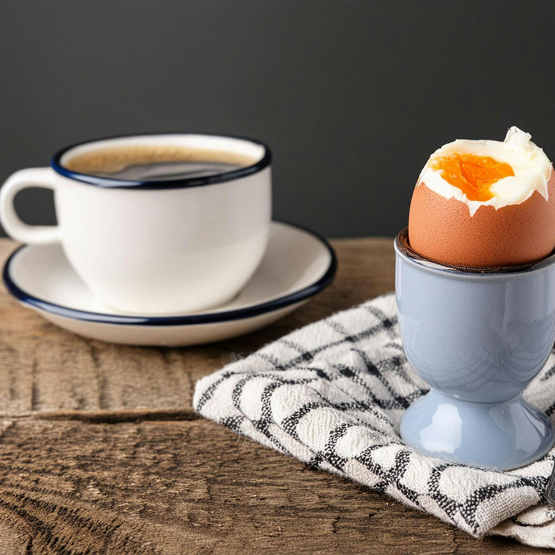 Anpiksen oder nicht? So wird das Frühstücks-Ei perfekt