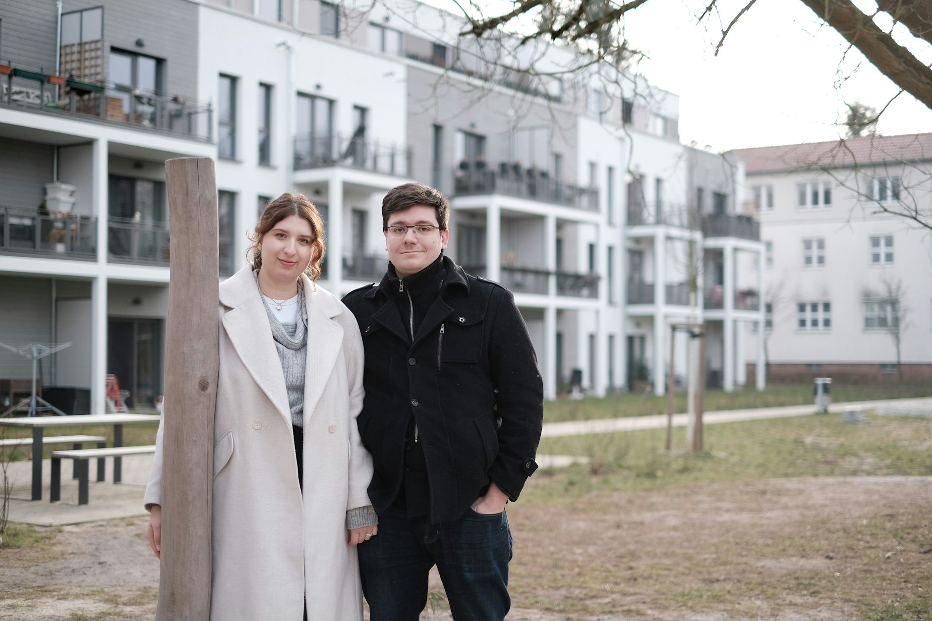 Die schwangere Laura Michaelis und ihr Verlobter Alexander Buschner mussten nach ihrem Einzug einige Gebäudemängel feststellen.