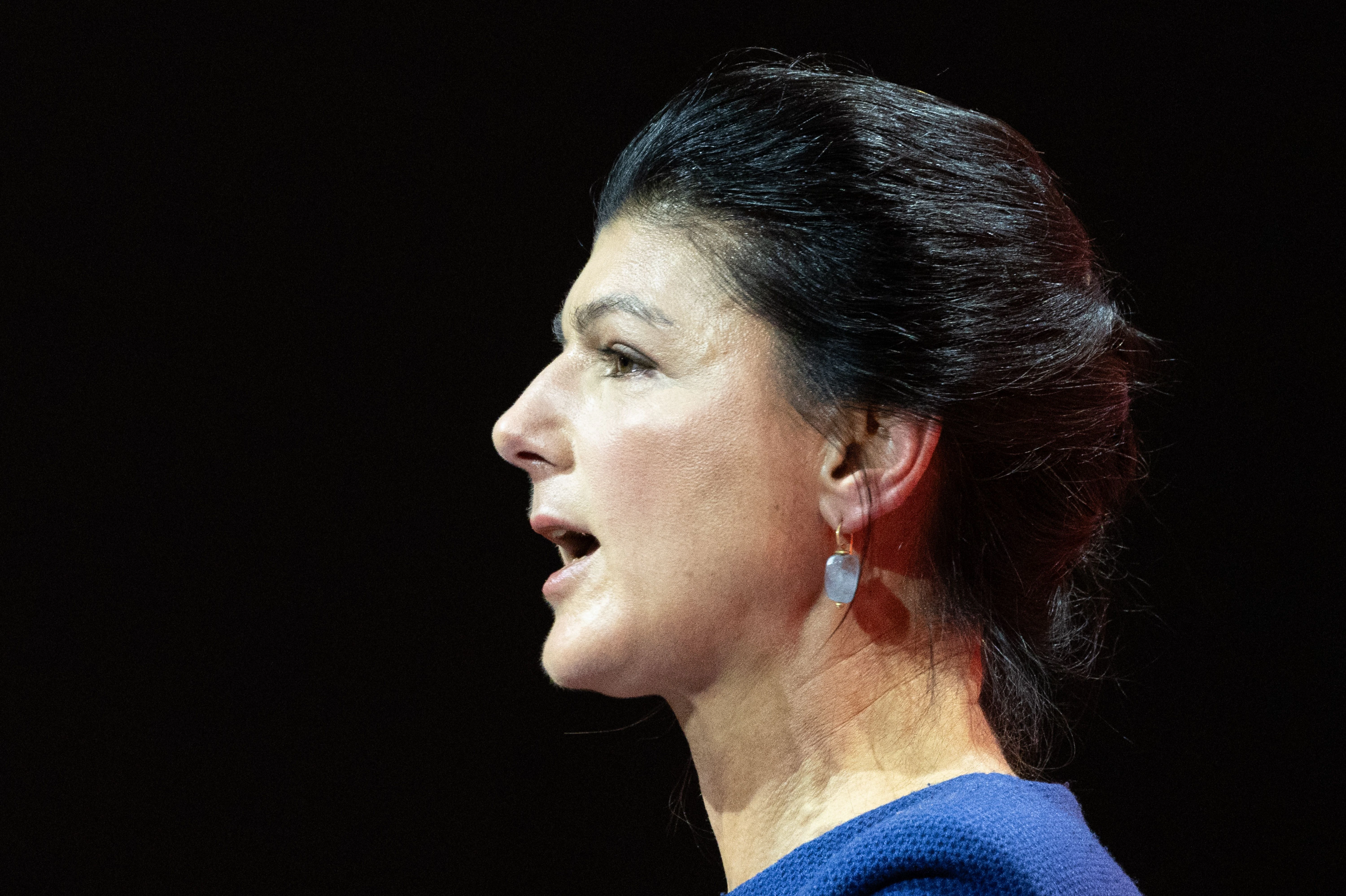 Sahra Wagenknecht: Rohstoffdeal zwischen der Ukraine und den USA eine ...