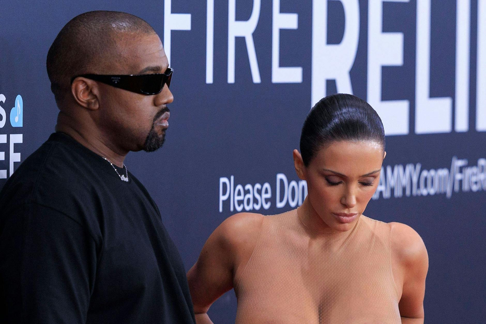 Halbe Sache bei den Grammys: Beim FKK müssen eigentlich alle mitmachen.