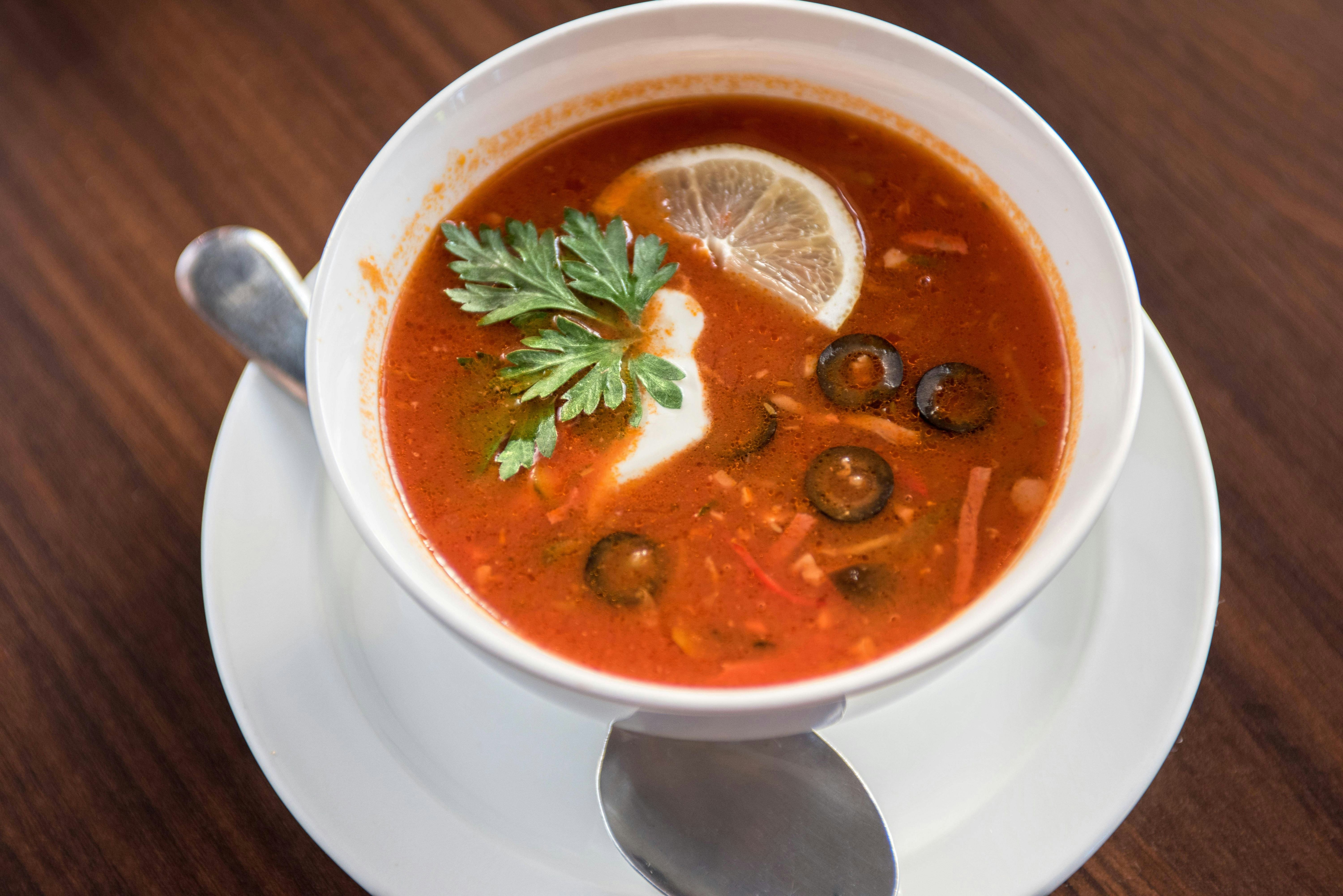 Deftiger Schtschi: Omas Rezept für die leckere russische Kohlsuppe!