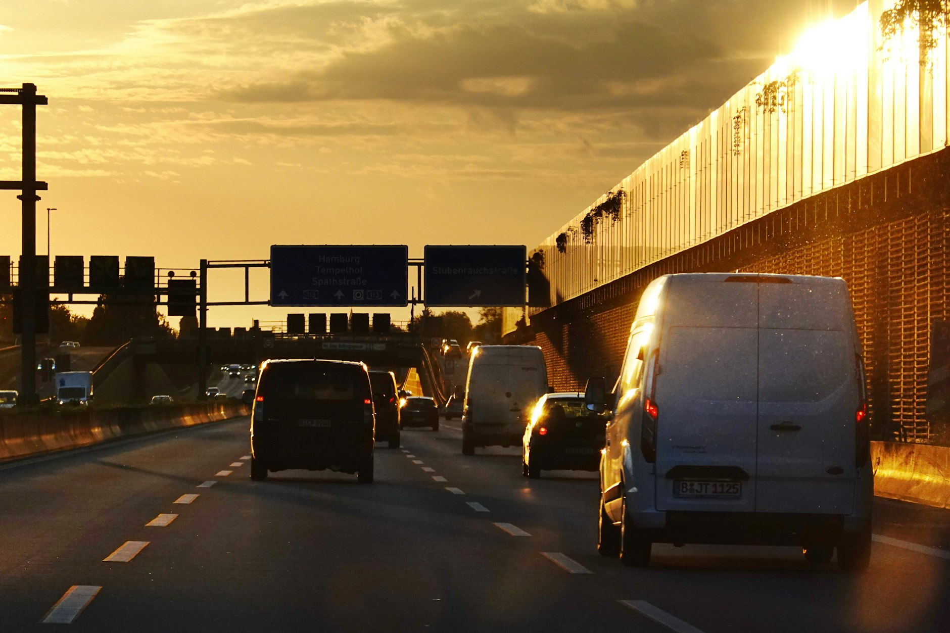 Die Dunkel-Autobahn in Berlin löste einen Wutsturm aus.