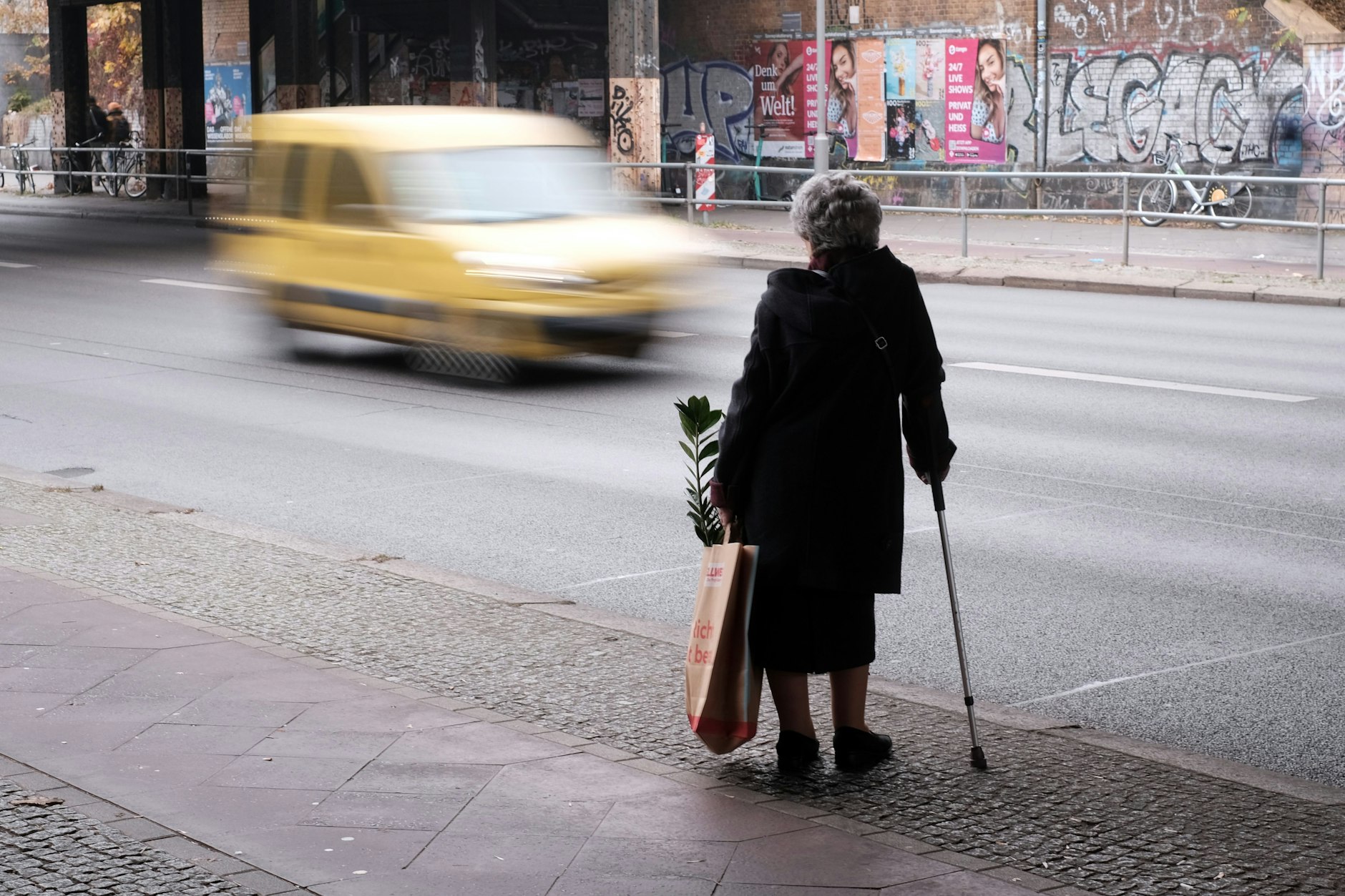Immer mehr Senioren sind von Armut bedroht. Was planen die Parteien, um dem entgegenzuwirken?