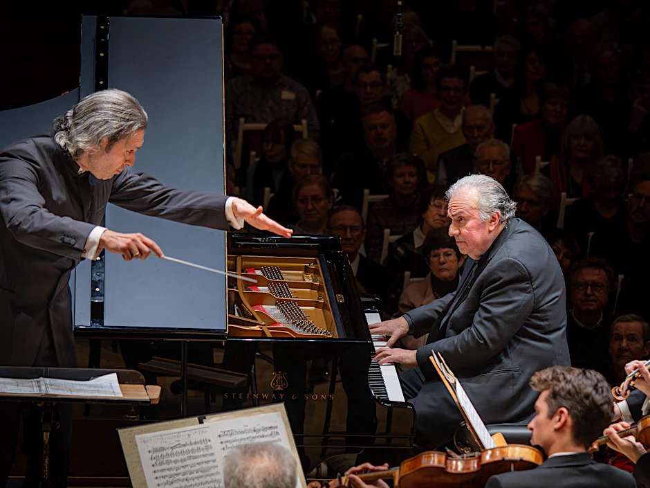 Dirigent Vladimir Jurowski und Yefim Bronfman am Klavier