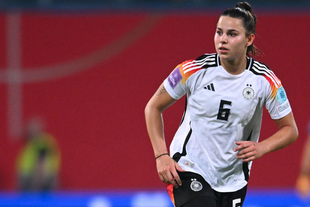 Bayern futbolcu Lena Oberdorf, Tikok Edits tarafından dehşete kapıldı