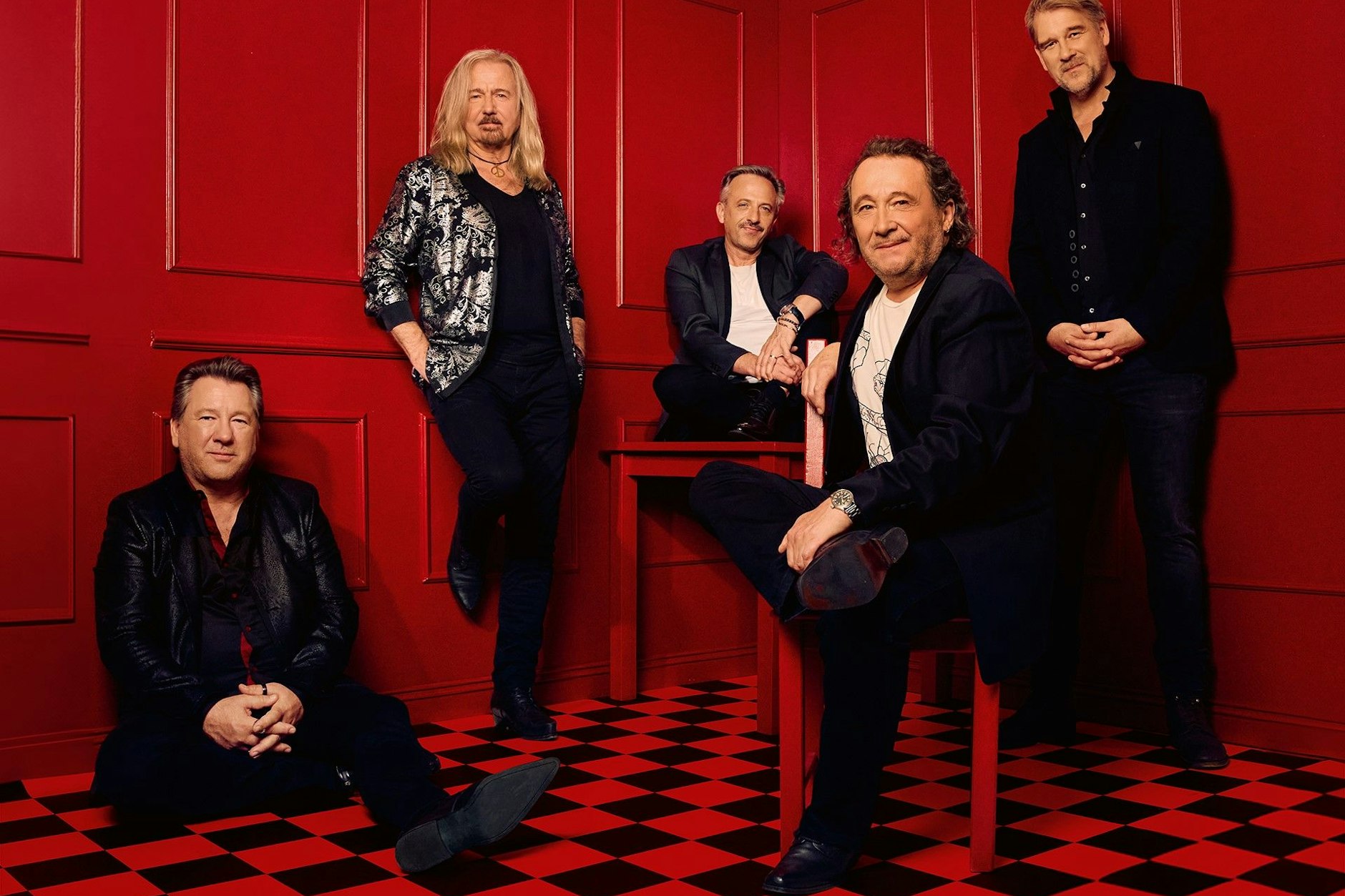 Karat mit Claudius Dreilich, Bernd Römer, Heiko Jung, Daniel Bätge und Martin Becker (v. li.)