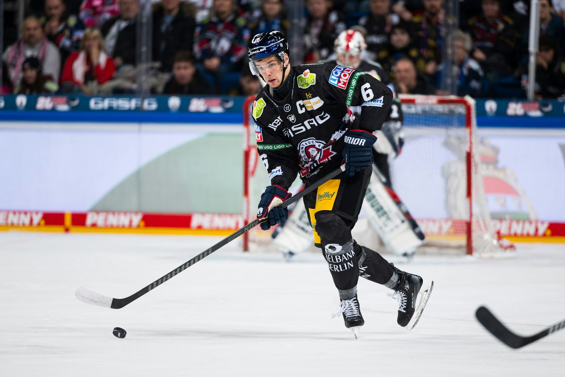 Kapitän Kai Wissmann will die Eisbären nach der Pause zum starken Hauptrunden-Endspurt führen.