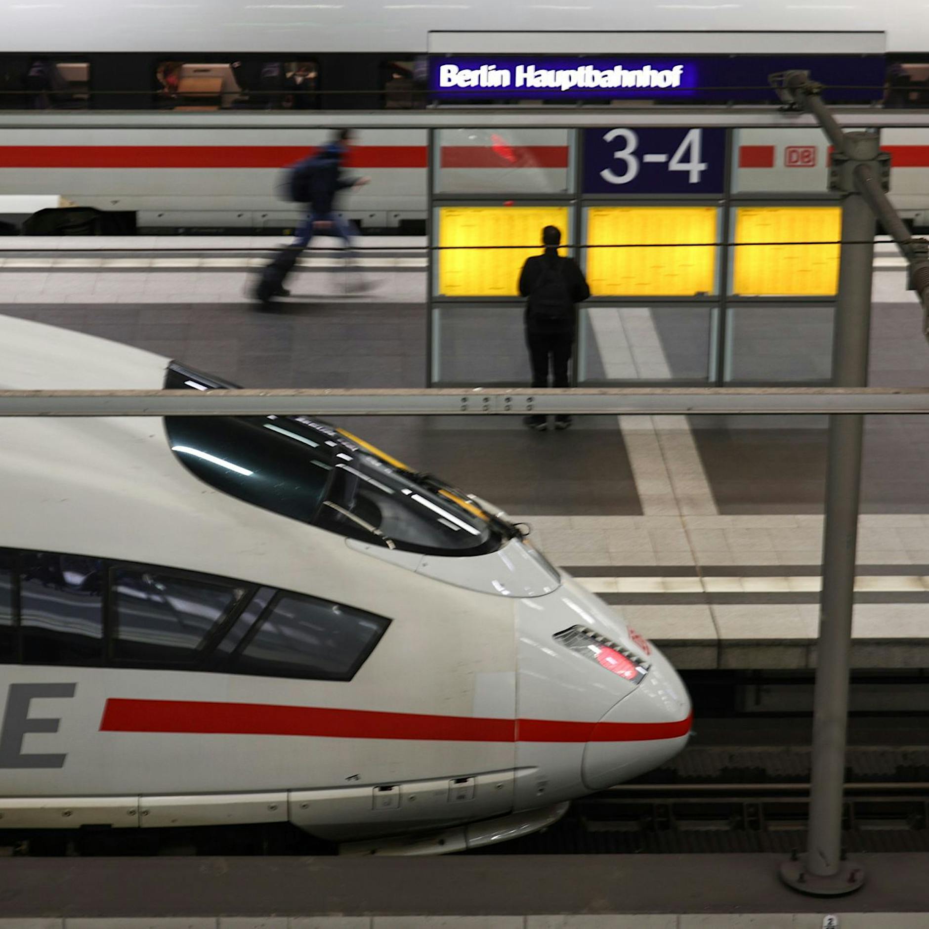 Hauptbahnhof Berlin wird teilweise gesperrt: Das sind die Folgen für die Fahrgäste der DB