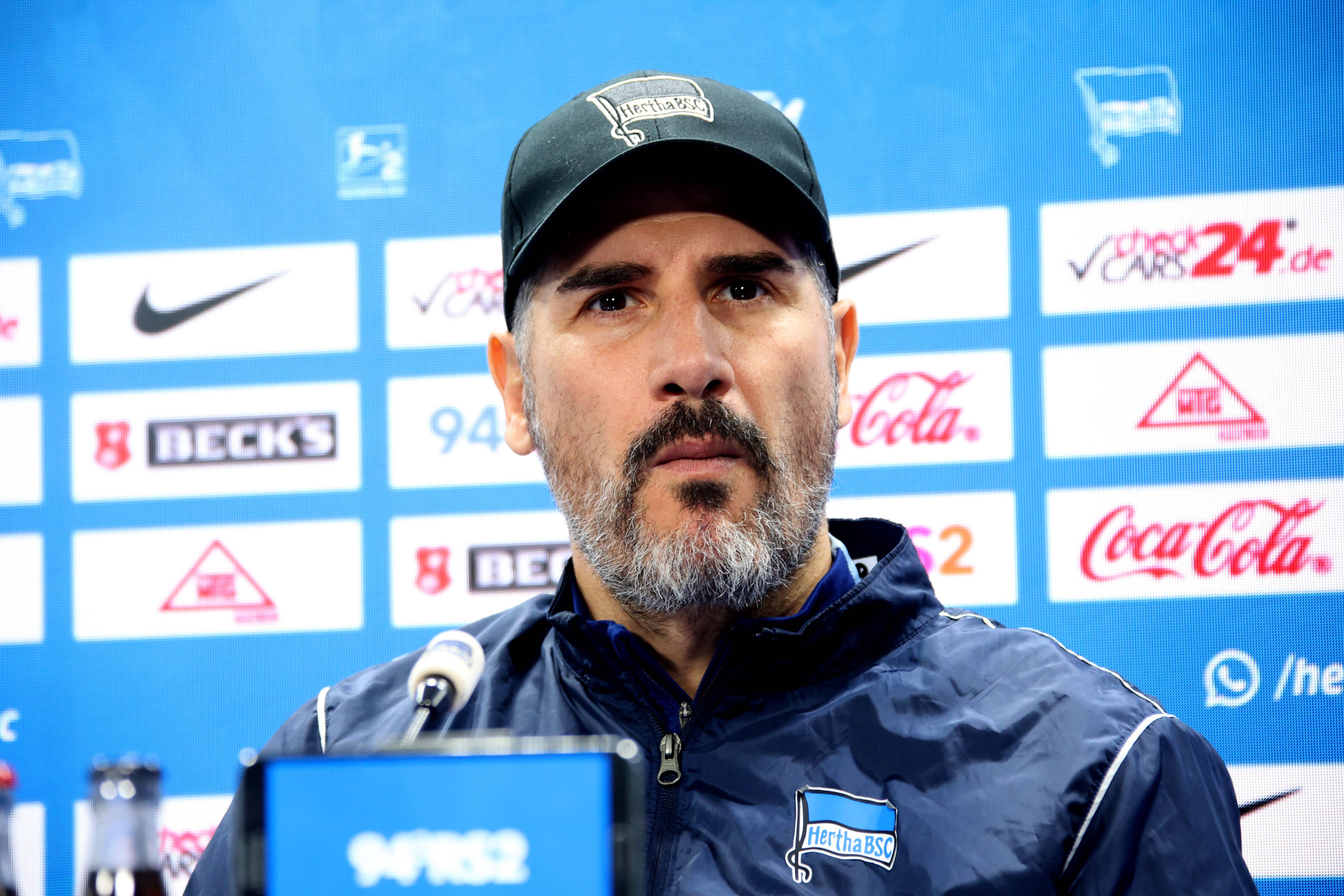 Image - Cristian Fiel genervt - Hertha-Krise belastet Privatleben des Trainers