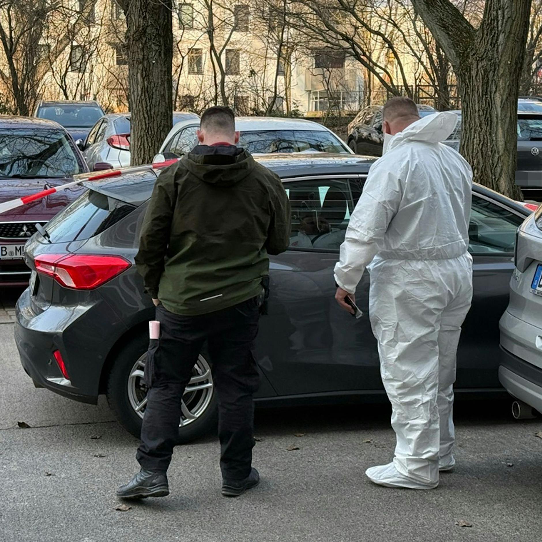 Enkel schlägt Opa (88) tot!