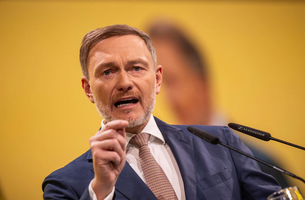 FDP leader Lindner on mass protests: 