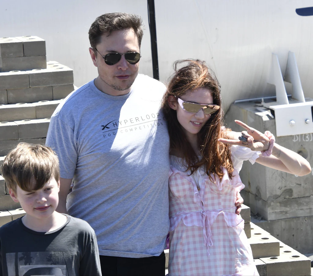 Elon Musk: Wer sind die Frauen an der Seite des Tesla-Chefs?