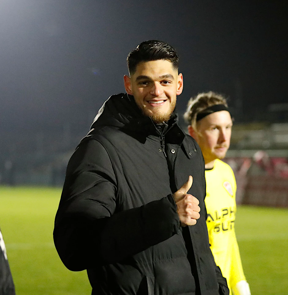 Gegen Chemie nur in Zivil dabei, aber trotzdem froh: BFC-Dynamo-Winterzugang Fatih Baca.